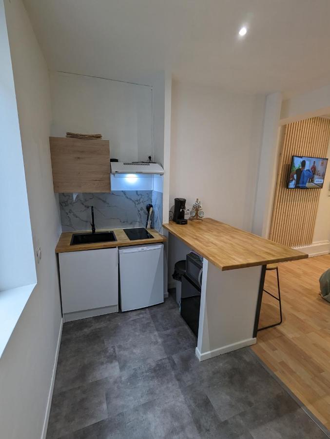 Ferienwohnung 1Er Grand Studio Hyper Centre Agen Calme Clim Exterior foto